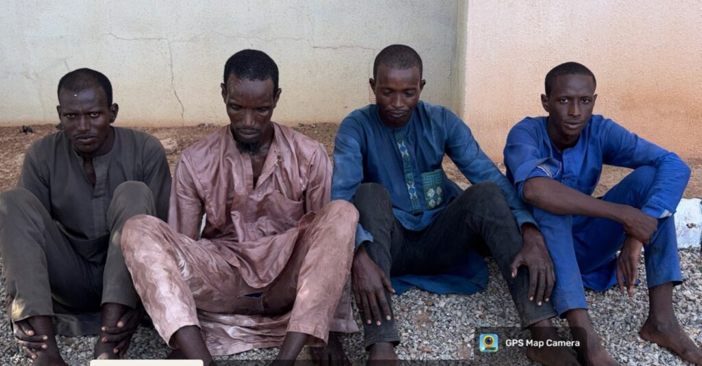 Sokoto: Sojoji sun kama Lakurawa 4, sun kwato dabbobi a kasuwar karkara